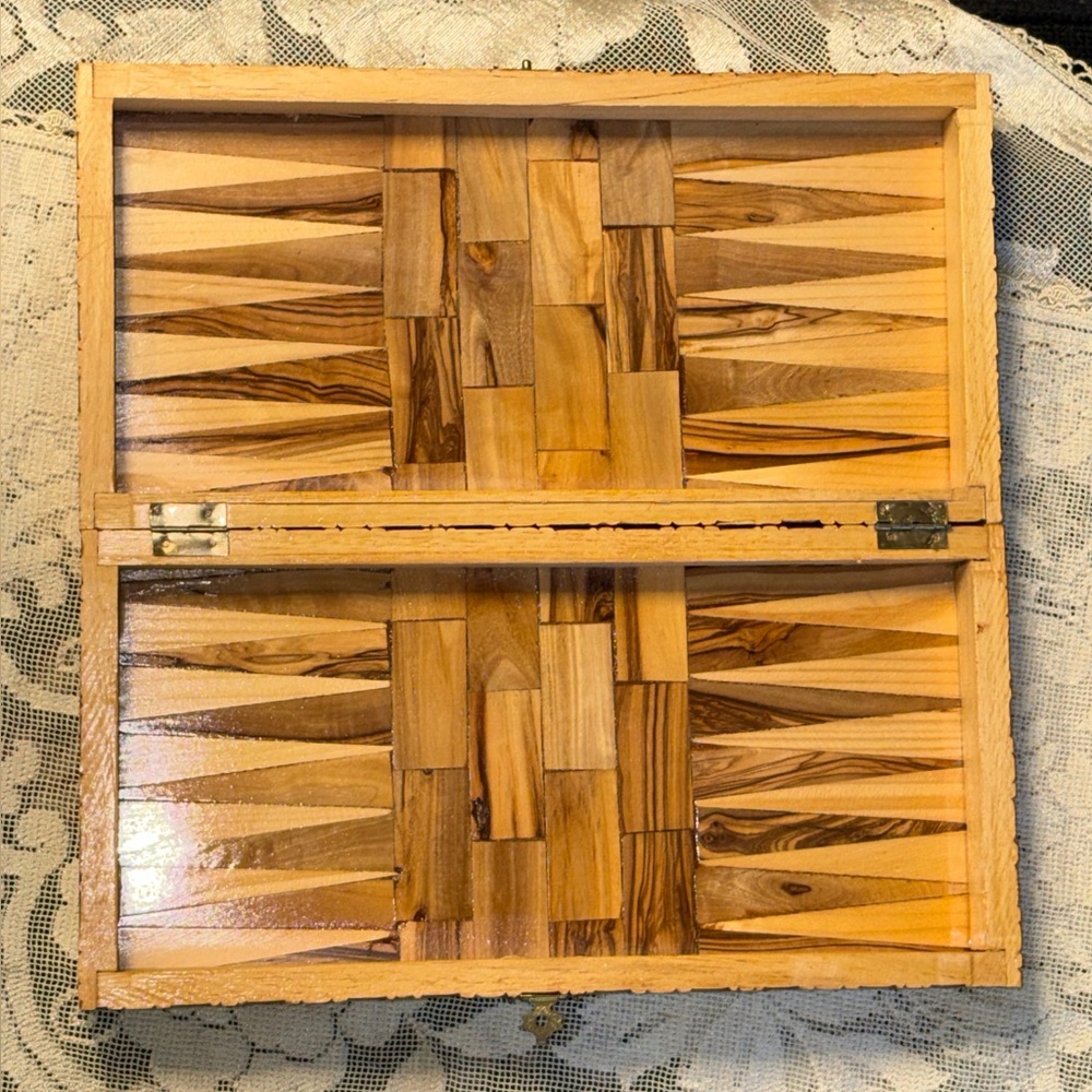Vintage Backgammon Game Chess Board Hand Crafted Olive Wood in Israel Holy Land - Picture 4 of 11
